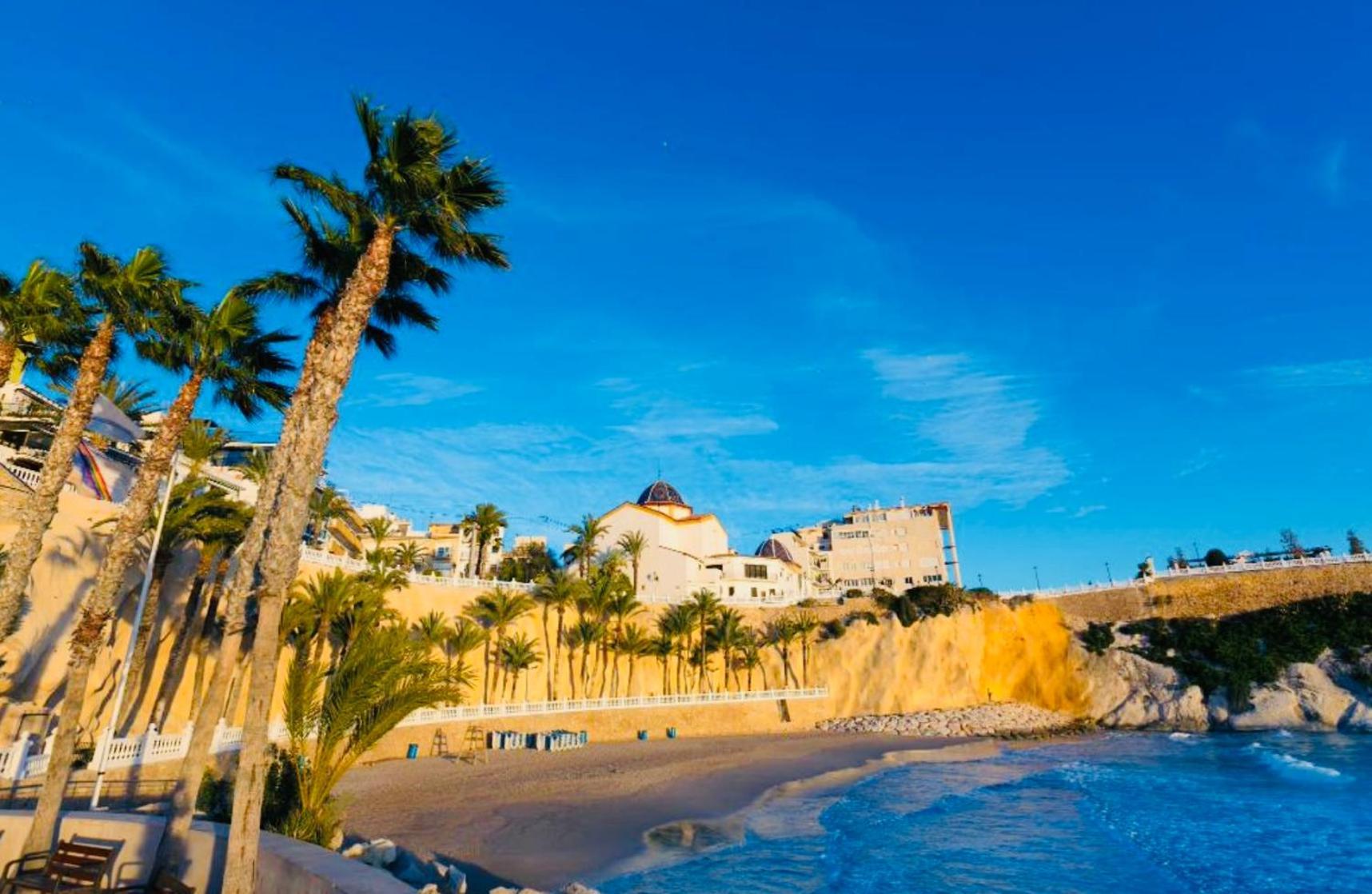Atico Con Vistas En El Casco Antiguo De Benidorm Appartement Buitenkant foto