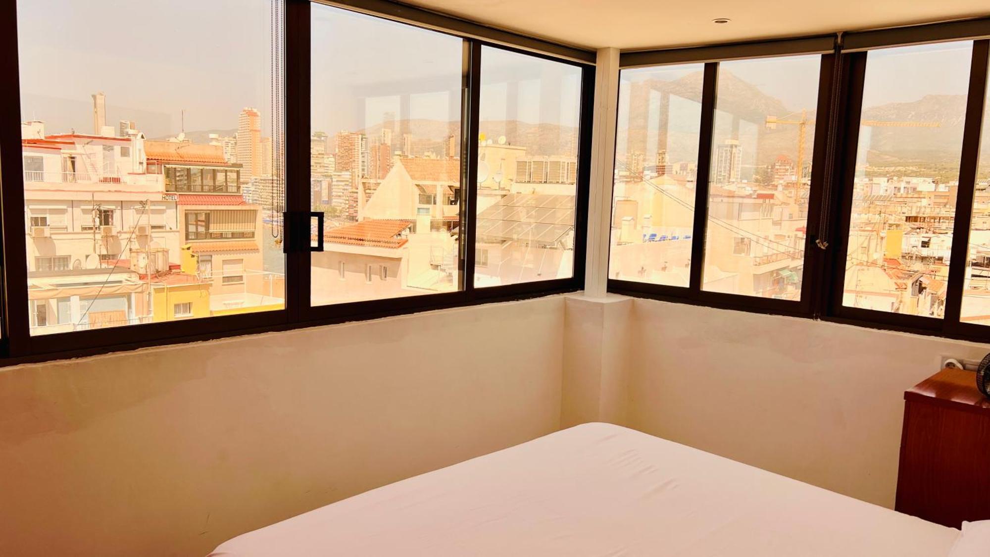 Atico Con Vistas En El Casco Antiguo De Benidorm Appartement Buitenkant foto