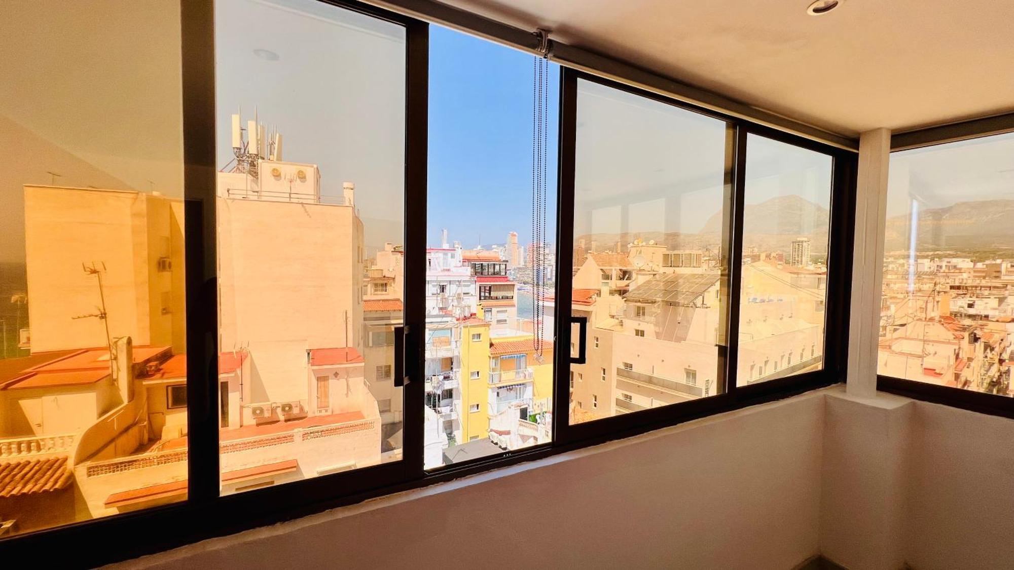 Atico Con Vistas En El Casco Antiguo De Benidorm Appartement Buitenkant foto
