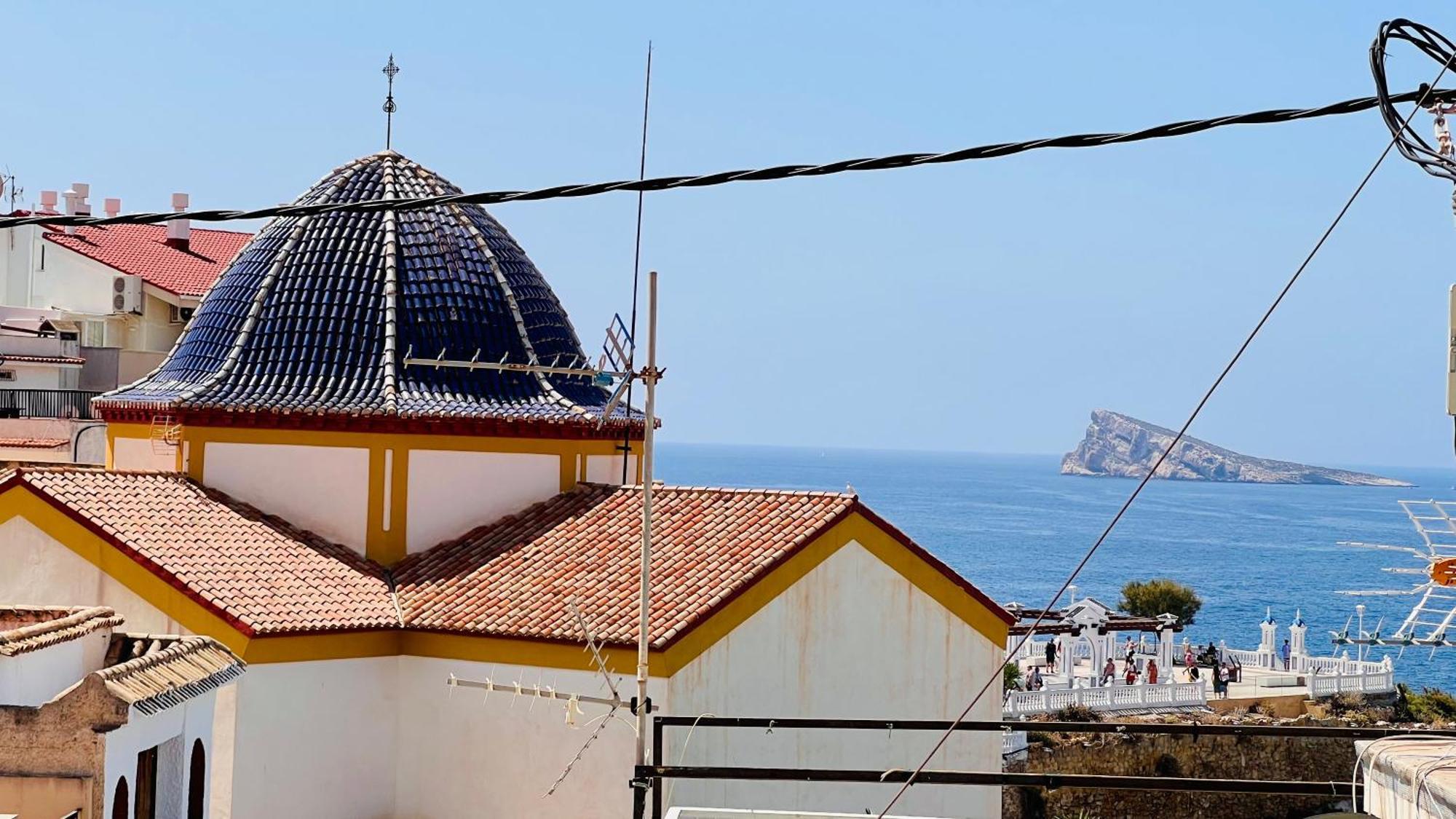 Atico Con Vistas En El Casco Antiguo De Benidorm Appartement Buitenkant foto